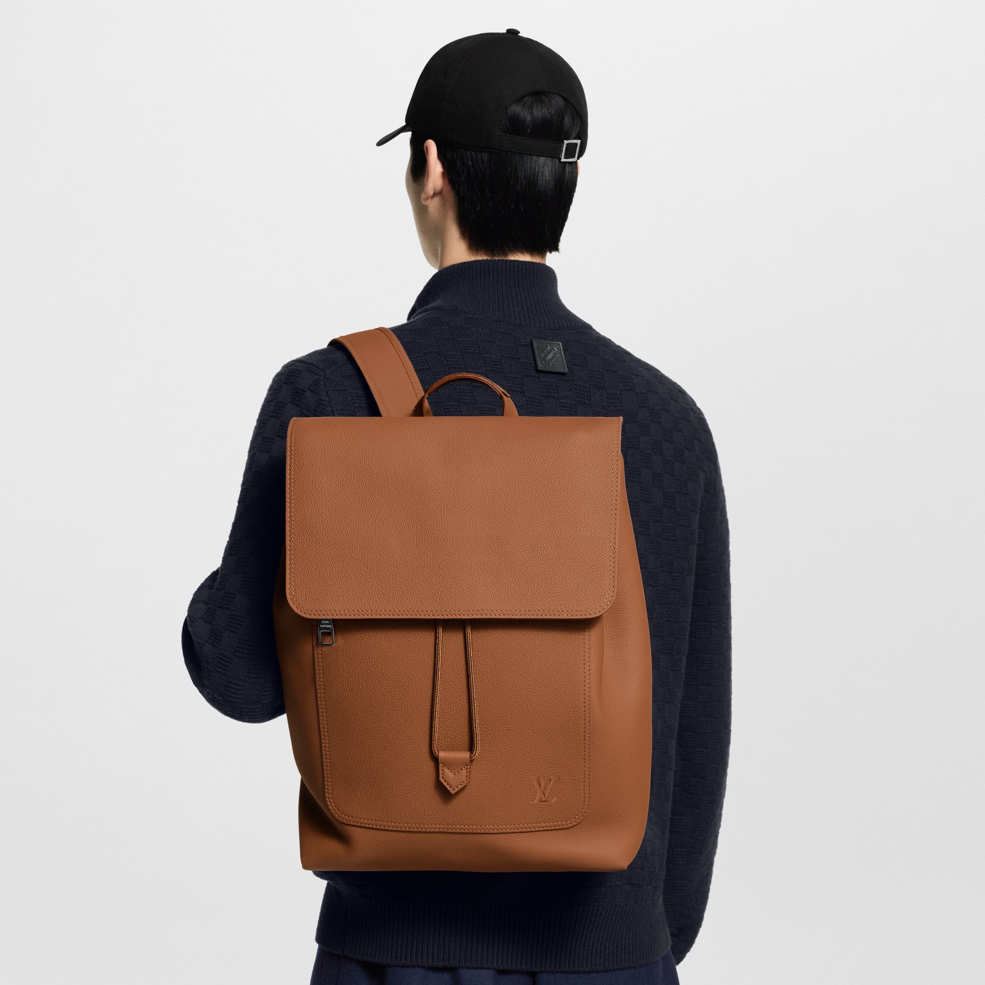 ファストライン・バックパック LV Aerogram｜ルイ・ヴィトン 公式
